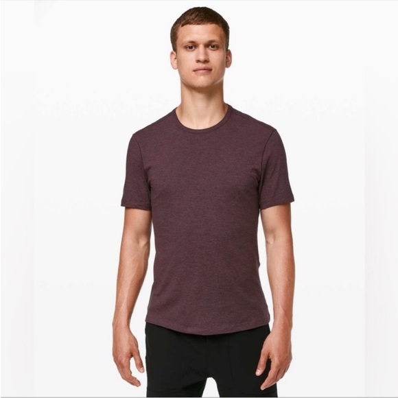 Lululemon 5 Year Basic Short Sleeve Shirt Men’s - Picture 1 of 7
